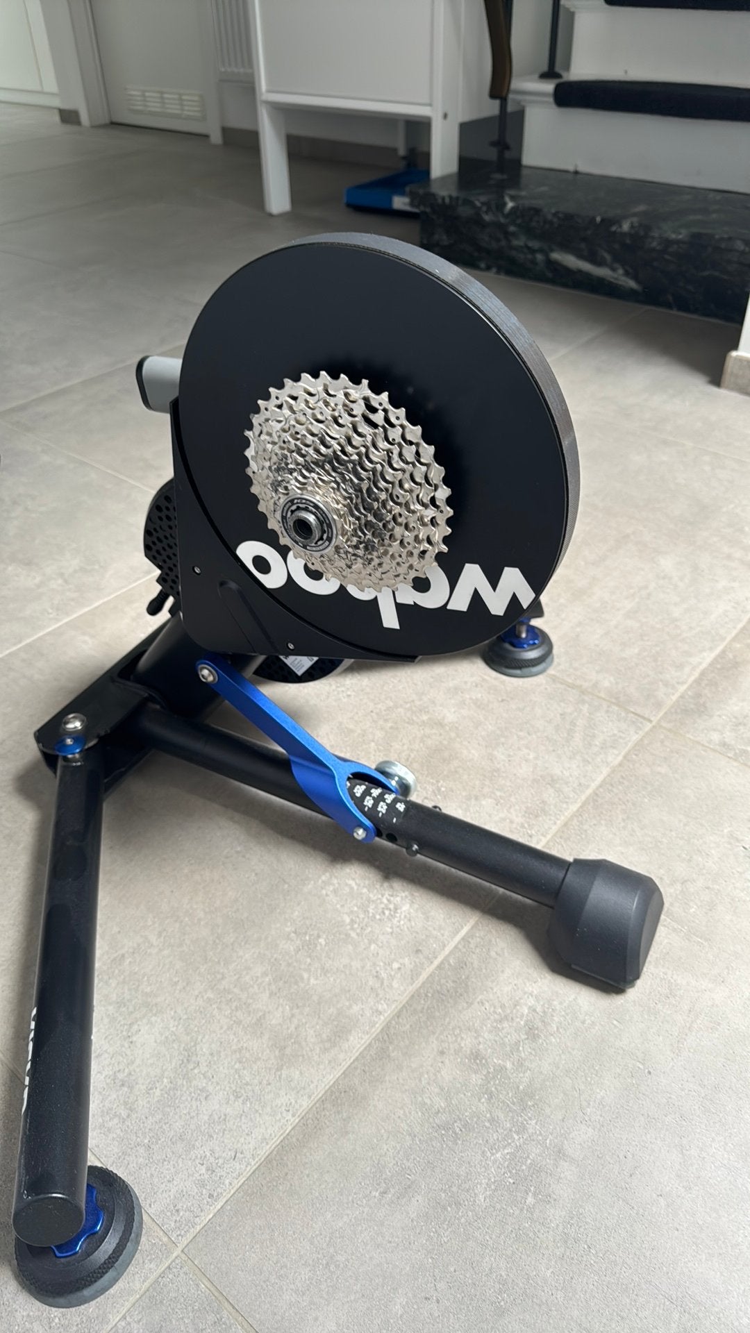 Wahoo KICKR V5 Smart Trainer – Direct Drive incl. cassette, Ophalen, Zo goed als nieuw