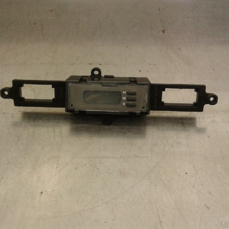 HORLOGE Kia Sportage (JE) (|945101F000|945101F100|), Utilisé, Kia