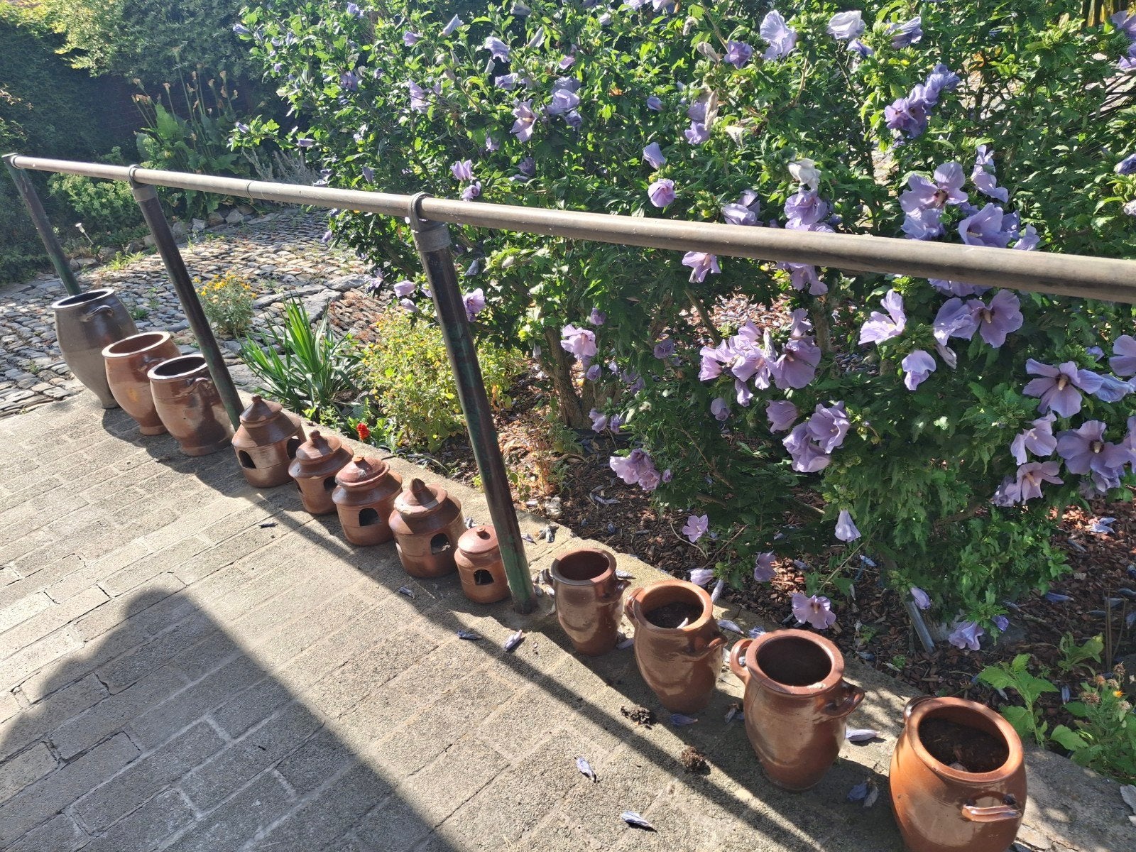 Pots de jardin, Enlèvement