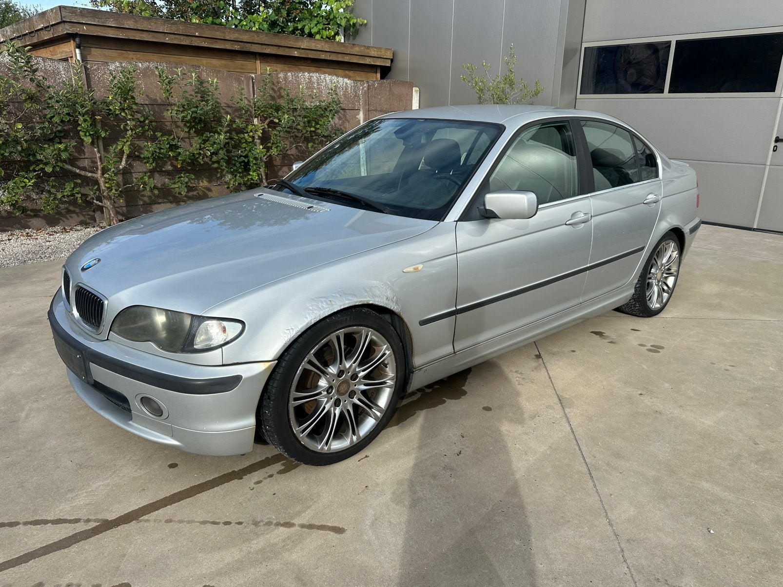 BMW E46/320D/berline, Autos, Cuir, Argent ou Gris, Achat, 110 kW