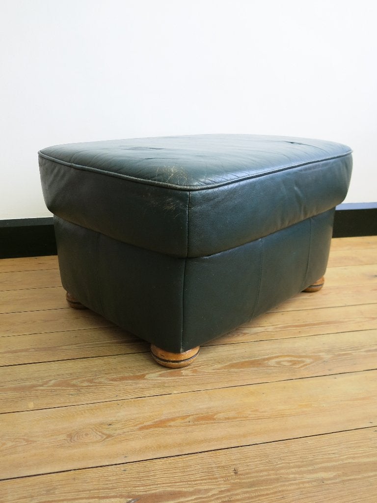 Pouf en cuir style Chesterfield, Enlèvement