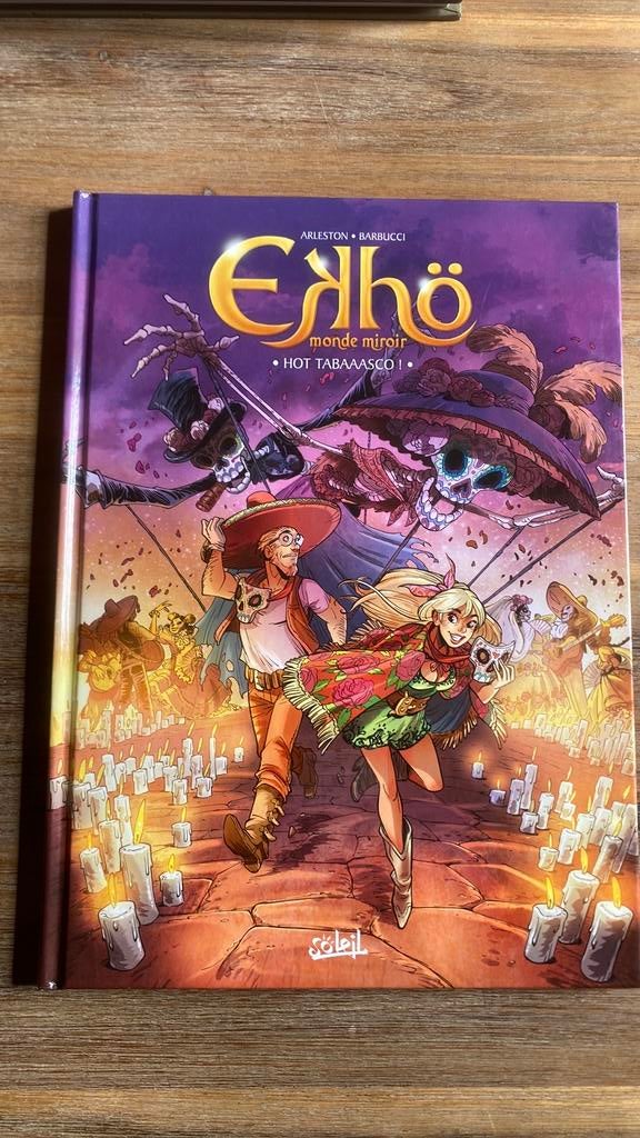 Ekho 11, Boeken, Verzenden, Zo goed als nieuw