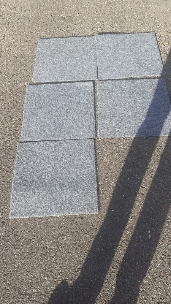 Dalles de tapis expo 50x50 semi-rigide gris anthracite, Enlèvement, Gris