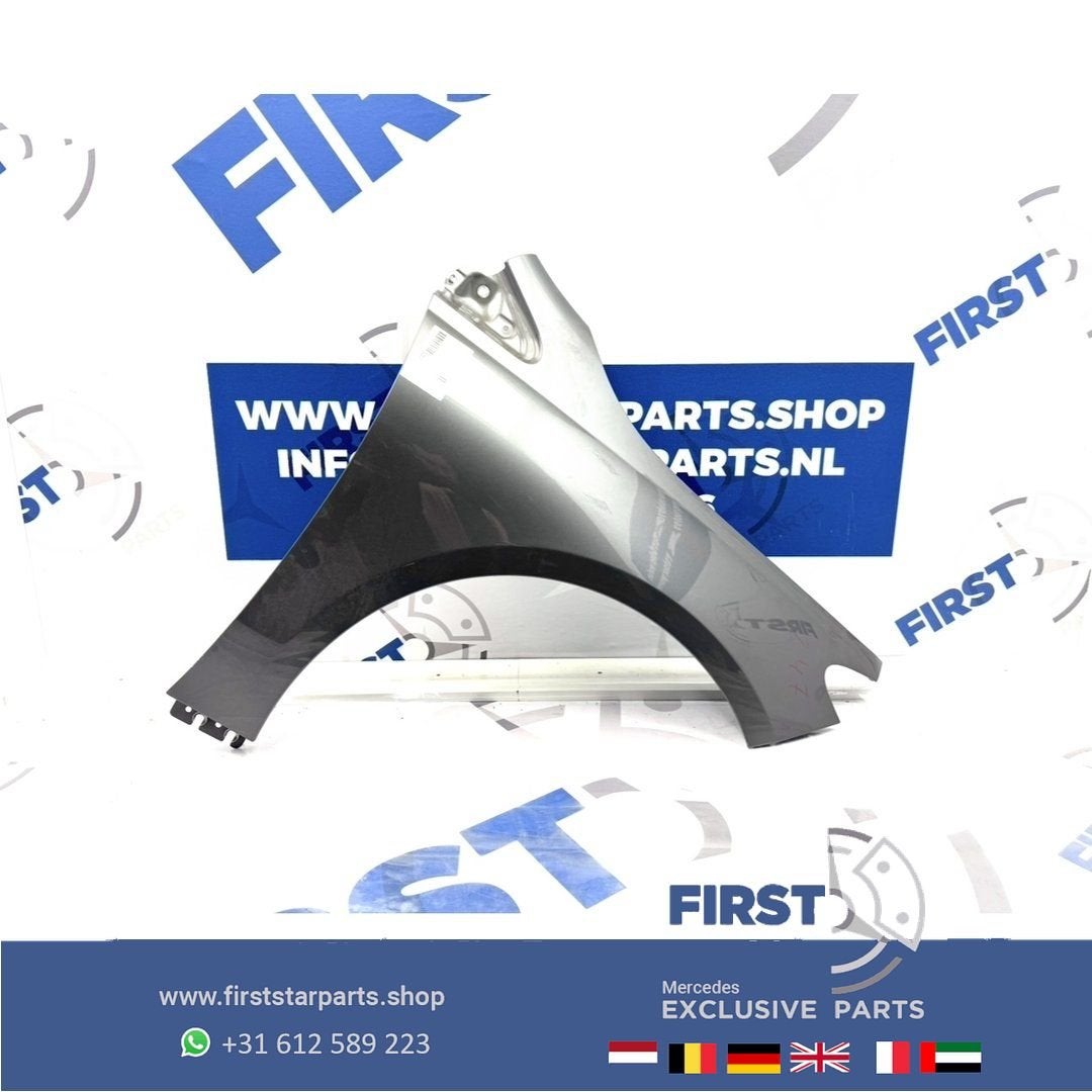 W247 ZIJSCHERM RECHTS SPATBORD A2478811000 ZIJSCHERM ZWART W, Garde-boue, Droite, Utilisé, -