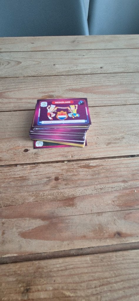 Panini Euro 2012, Ophalen of Verzenden, Zo goed als nieuw, Meerdere stickers