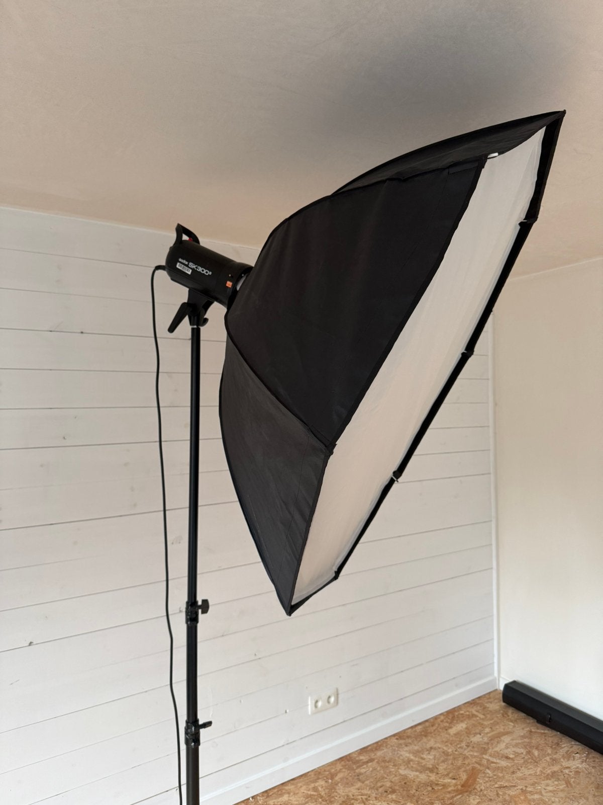 Set van 2 studio flitsers + octagon softbox en reflector, Lampes incluses, Lampe ou Kit de flash, Enlèvement, Utilisé