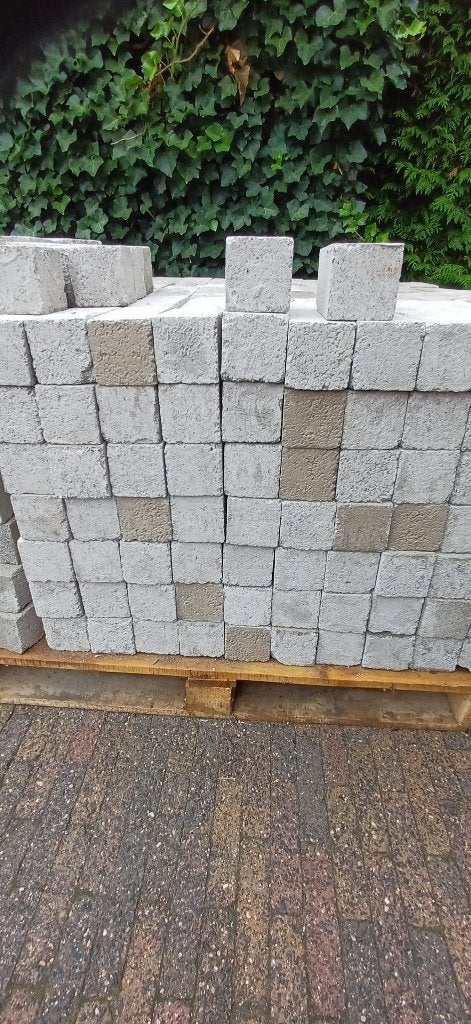 Beton blokjes, Doe-het-zelf en Bouw, Metselstenen, Ophalen, Gebruikt, Beton