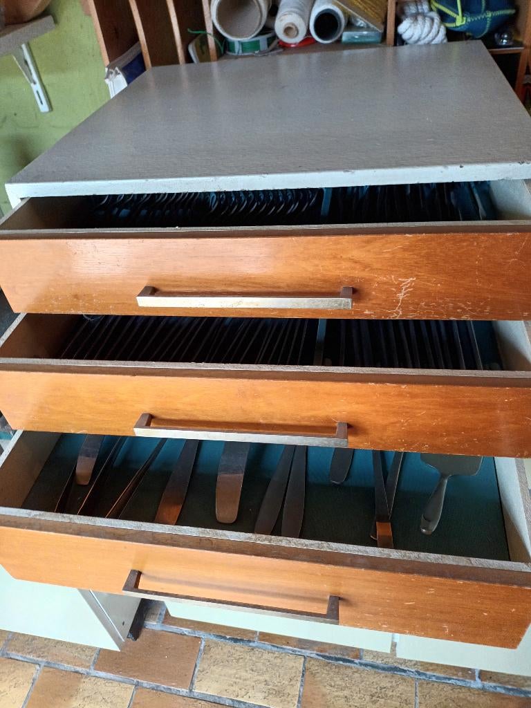 bestekkoffer, Maison & Meubles, Cuisine | Couverts, Enlèvement, Comme neuf, Inox ou Chrome, Ensemble de couverts