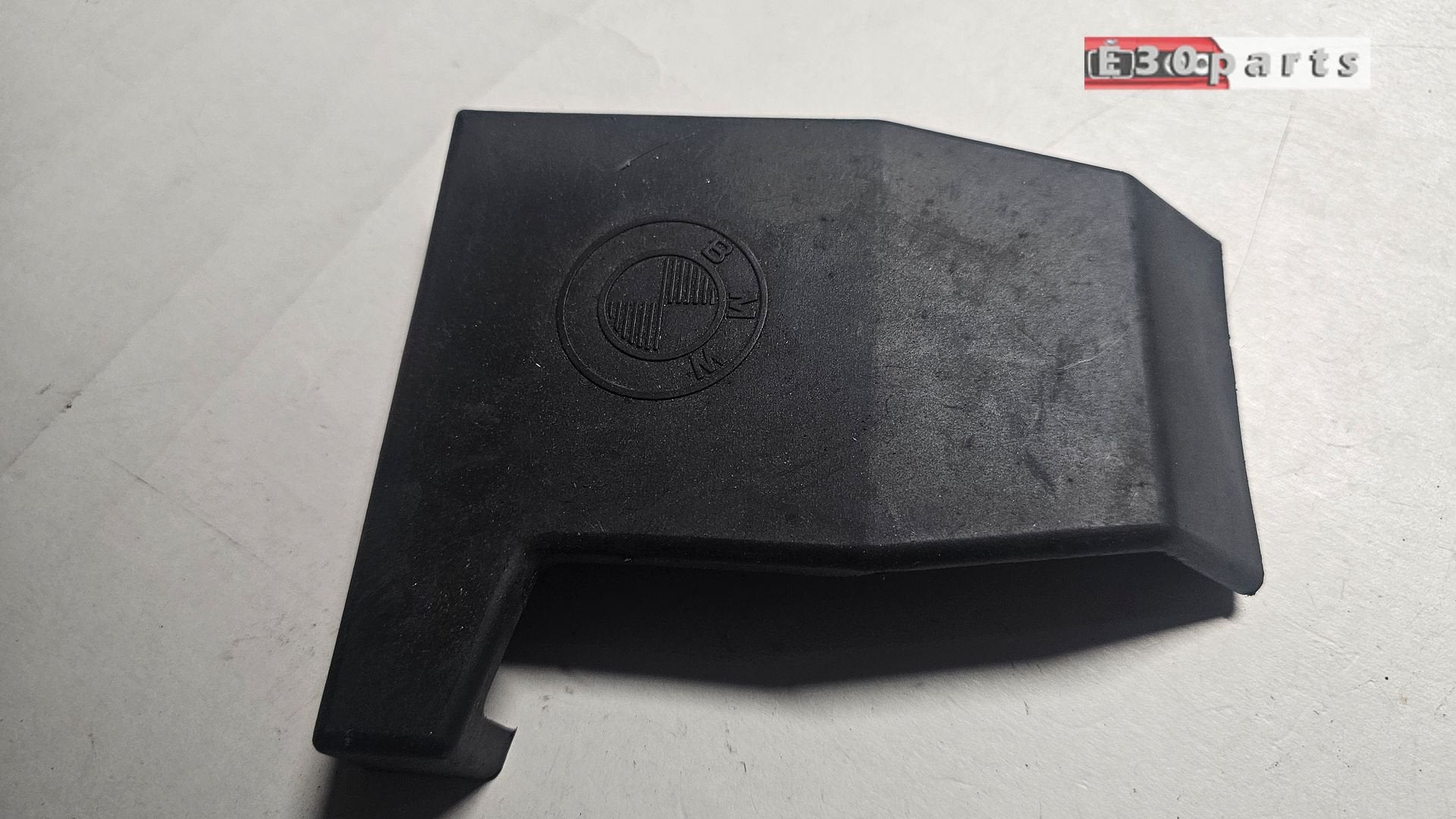 Afdekkap gasklephuis M40 BMW 3 / 5 serie E30 E34 13541715399, Gebruikt, -, Ophalen of Verzenden, -