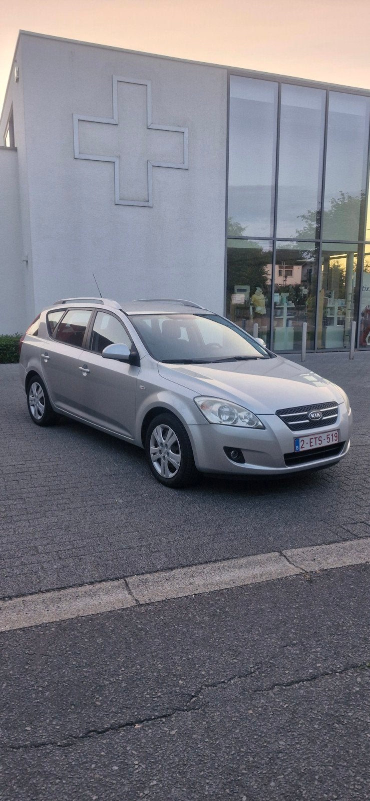TE KOOP: KIA CEED UIT 2011, 2.450.000 km, 1.6 dieselmotor, E, Autos, Particulier, Achat