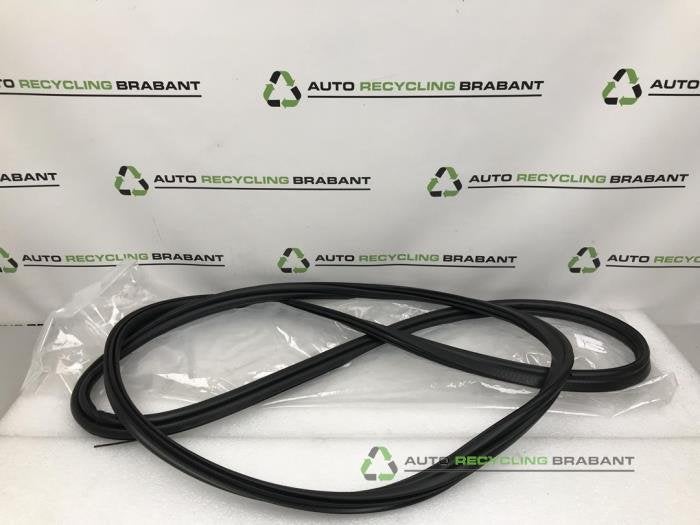 Joint caoutchouc hayon d'un BMW X5, -, 3 mois de garantie, Utilisé, -