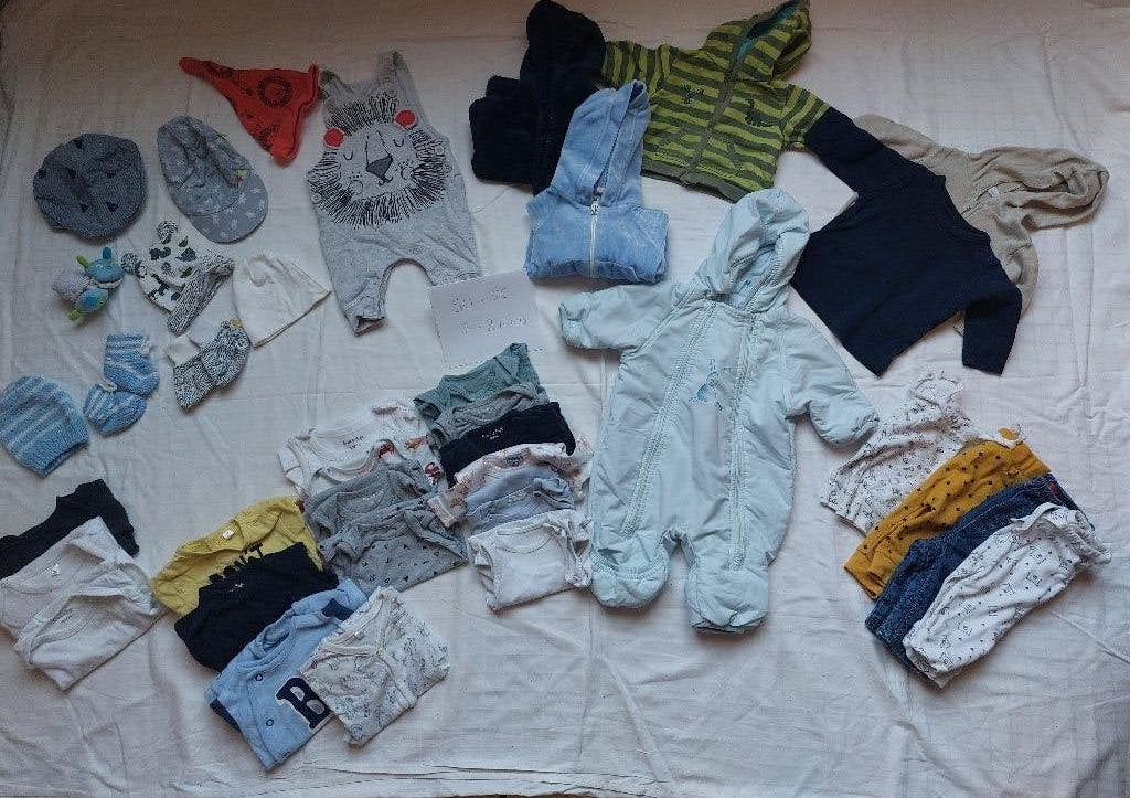 pakket babykleren maat 52-56, Enfants & Bébés, Vêtements de bébé | Packs de vêtements pour bébés, Enlèvement, Utilisé, Taille 50