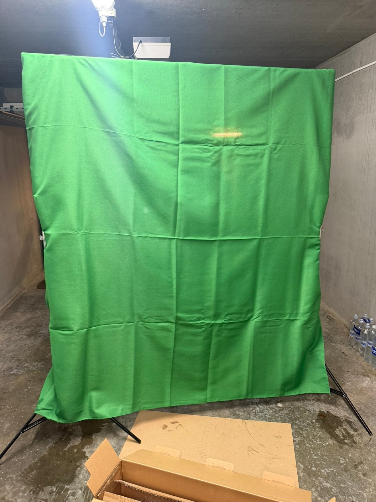 Greenscreen 2M x 1,8M, Caravans en Kamperen, Ophalen, Zo goed als nieuw