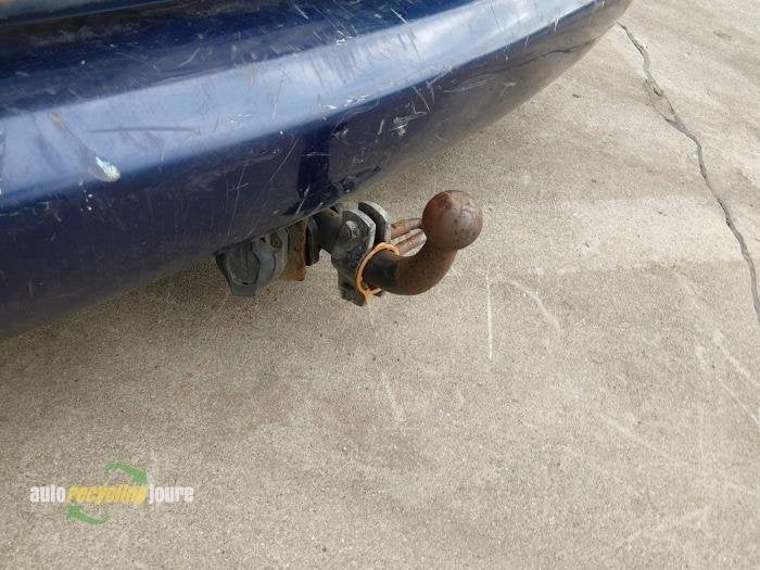 Trekhaak van een Volkswagen Caddy, Gebruikt, -, Volkswagen, -