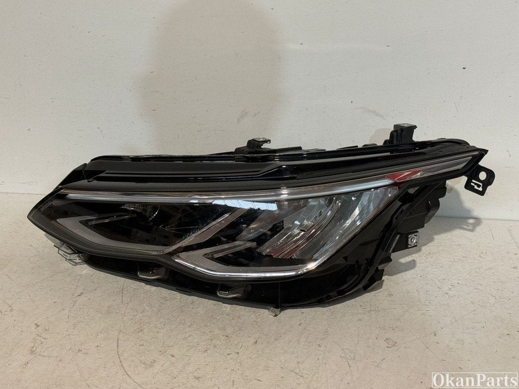 Volkswagen Golf 8 LED Linker koplamp links 5H1941005, Fabrikant BV, Gebruikt, Info@fabrikant.eu, Fabrikantstraat 1
1000 AA  Amsterdam, NL