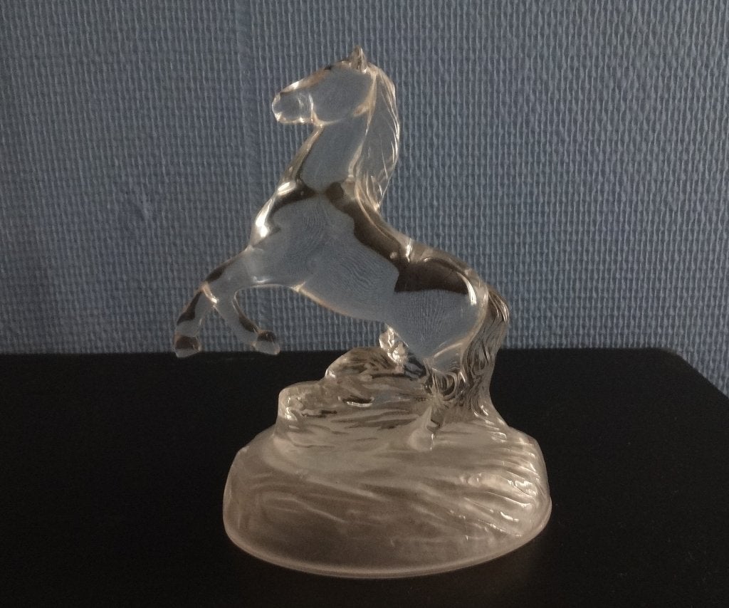 statue en verre cheval, Enlèvement ou Envoi