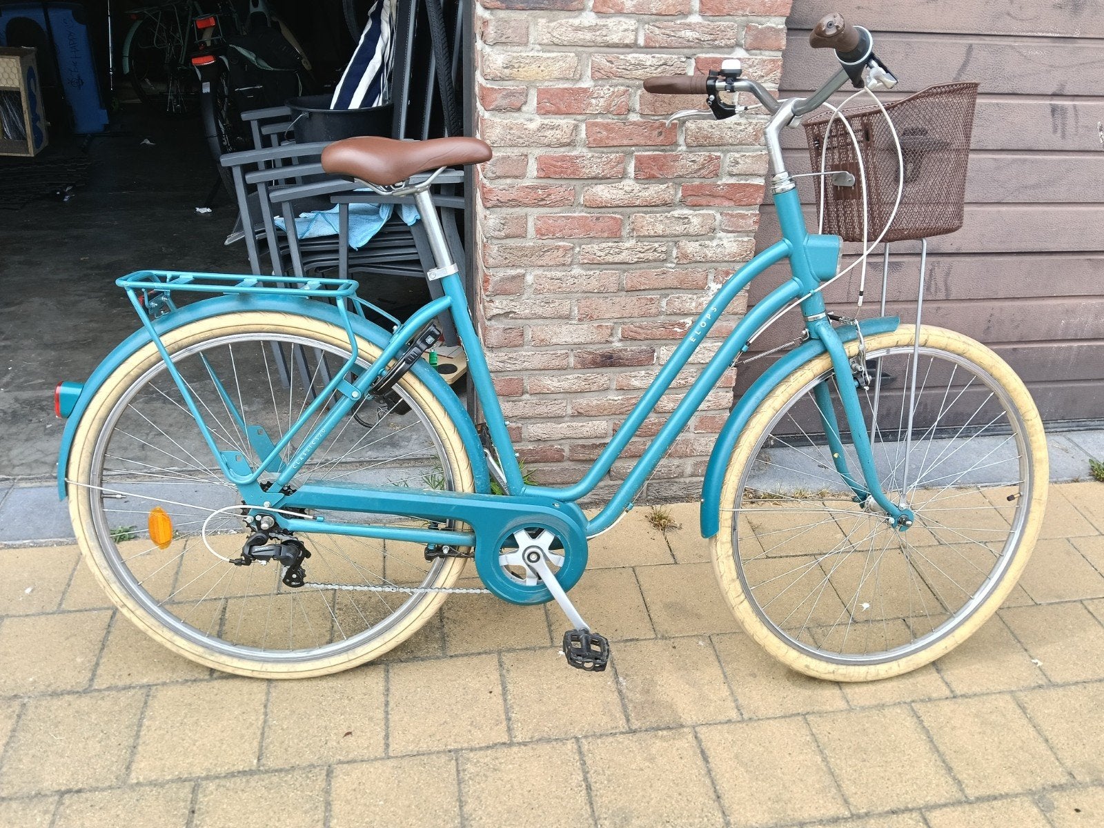 Dames fiets 28", Fietsen en Brommers, Fietsen | Dames | Damesfietsen, Ophalen