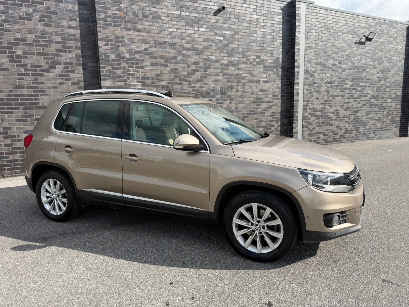 Vw tiquand / benzine / automaat - 100dkm, Auto's, Automaat, Bedrijf, 4x4, Te koop