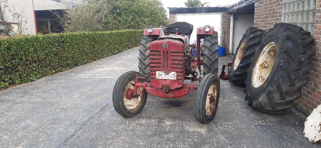 international tracteur, Articles professionnels, Jusqu'à 2500, Jusqu'à 80 ch, Case IH, Enlèvement