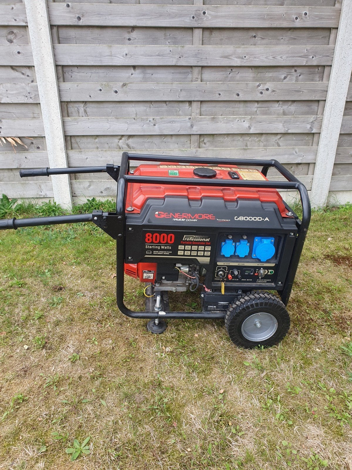 Professioneel Genermore Generator 8.0kVA G8000D-A met AVR, Ophalen, Zo goed als nieuw, 5 tot 10 kVA, Elektrisch startend