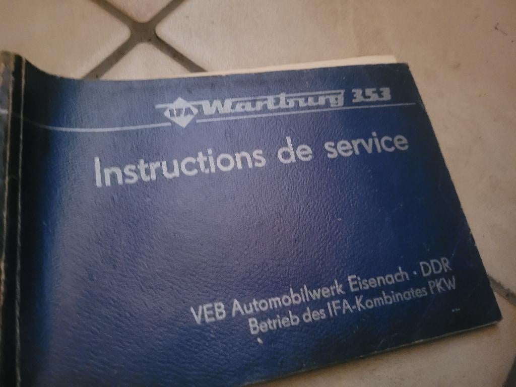 Manuel Wartburg 353 Berline Break Tourist & Trans (FR), Boeken, Auto's | Folders en Tijdschriften, Gelezen, Ophalen