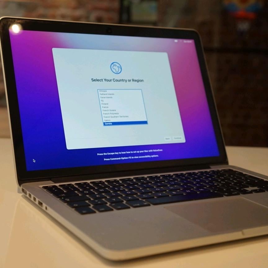 Apple MacBook Pro 13" Retina MF840D/A
13.3"/Intel Core i5, Enlèvement, 13 pouces, MacBook