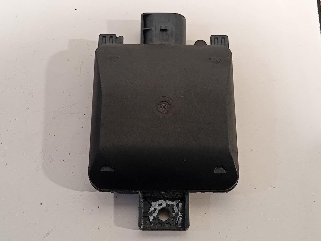 Adaptive cruise control sensor Seat Leon, Onderdelen@venauto.nl, Van der Ven Autorecycling B.V., Gebruikt, Ettenseweg 76, 4706 PB Roosendaal, The Netherlands