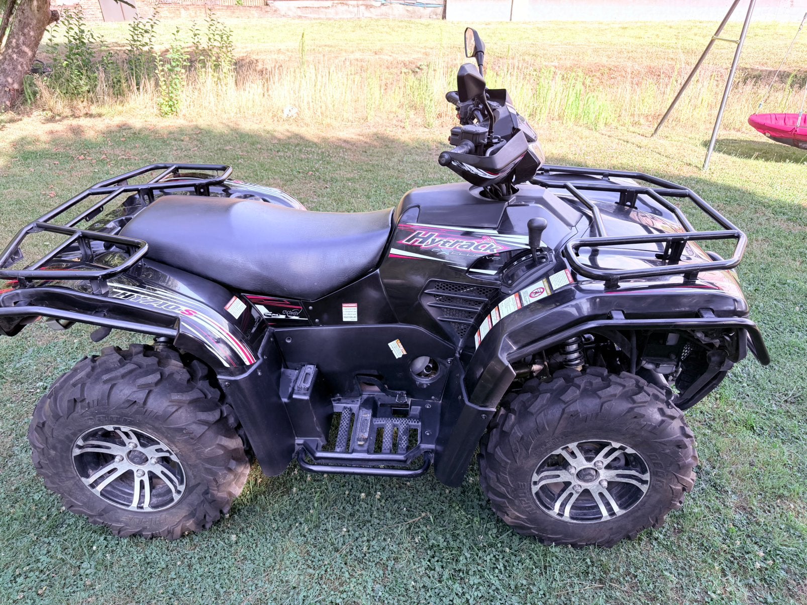 Quad Linhai  HYTRACK 710S prêt à immatriculer, Motos, Quads & Trikes, 12 à 35 kW, 1 cylindre, Enlèvement