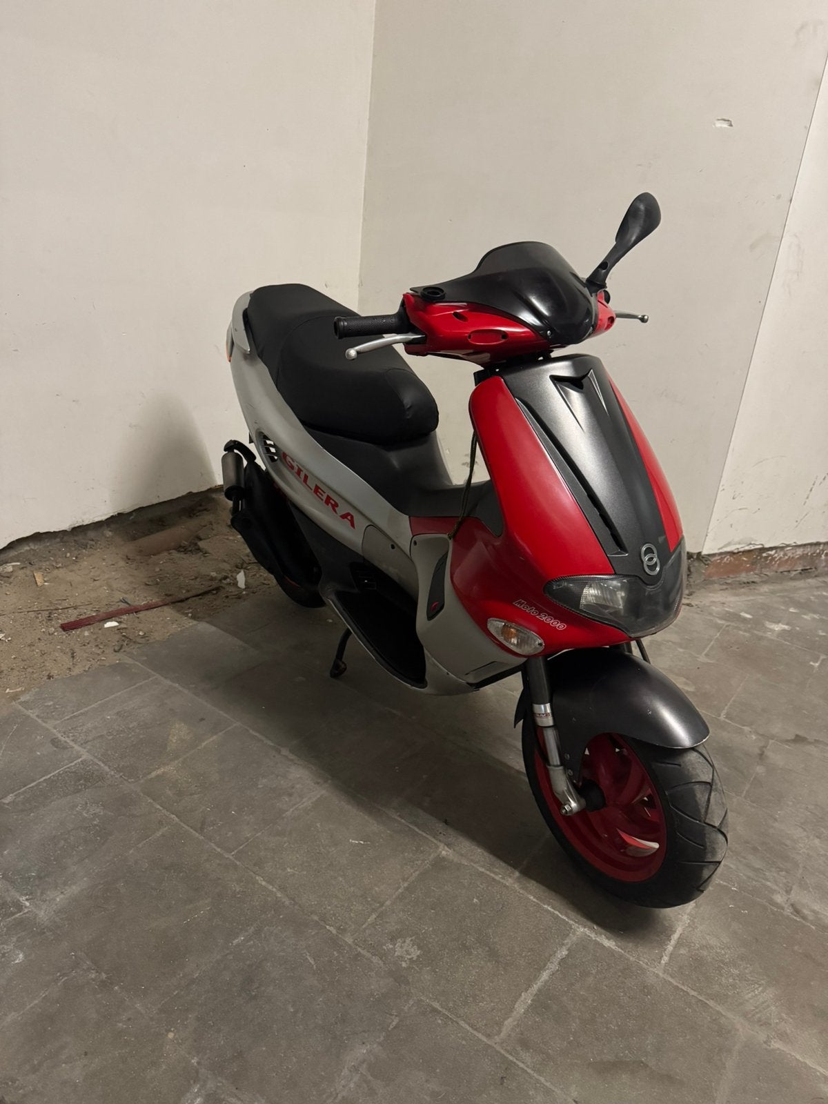 Gillera runner 2t - B klasse, Fietsen en Brommers, Ophalen, Zo goed als nieuw