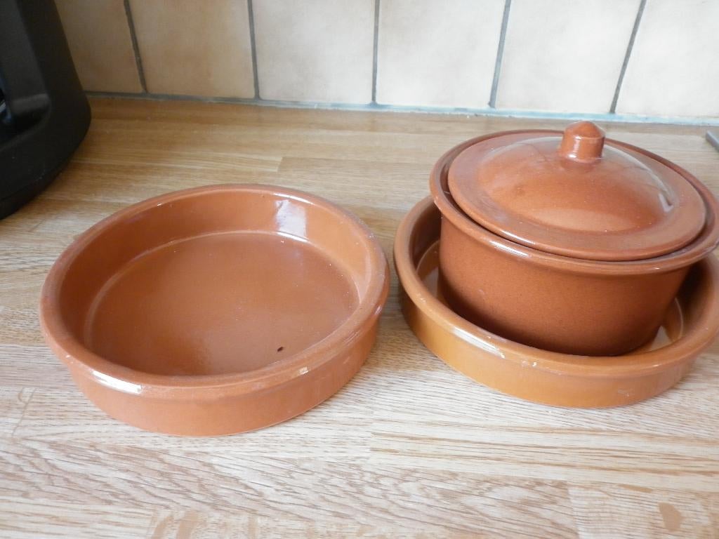 plat en grès, Huis en Inrichting, Keuken | Servies, Ophalen, Keramiek, Nieuw, Kom(men)