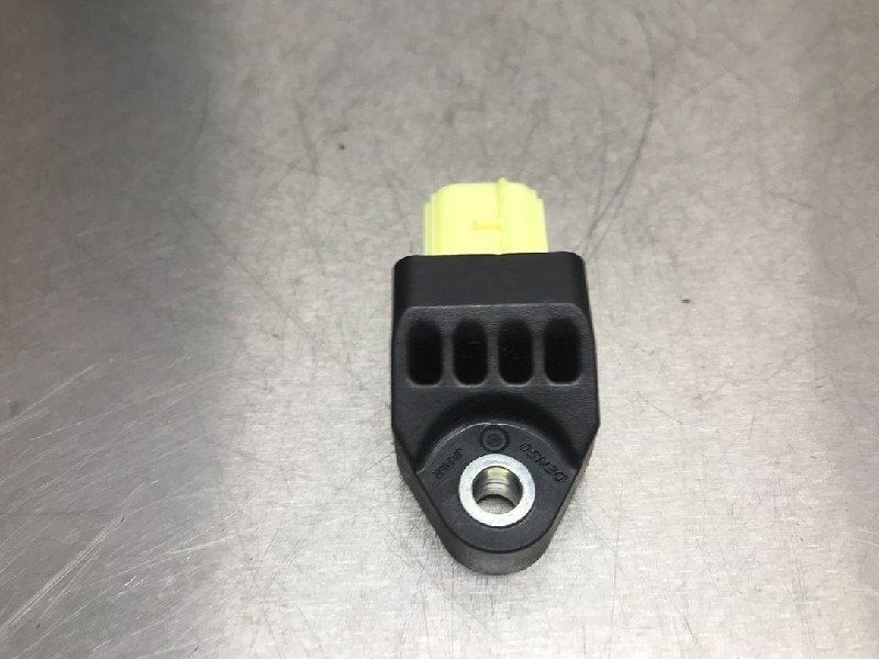 AIRBAG SENSOR Lexus CT 200h (01-2010/09-2020) (|8983112020|), Gebruikt, Lexus