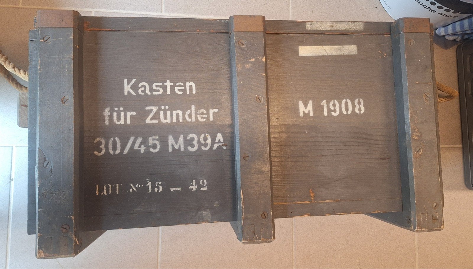 Duits lichaam 1942 voor granaatkoppen, Ophalen