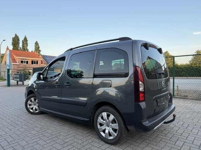 Citroën Berlingo 1.2 Benzine | Trekhaak | 5 zit | 1 JAAR GA, Achat, 1295 kg, Entreprise, Boîte manuelle