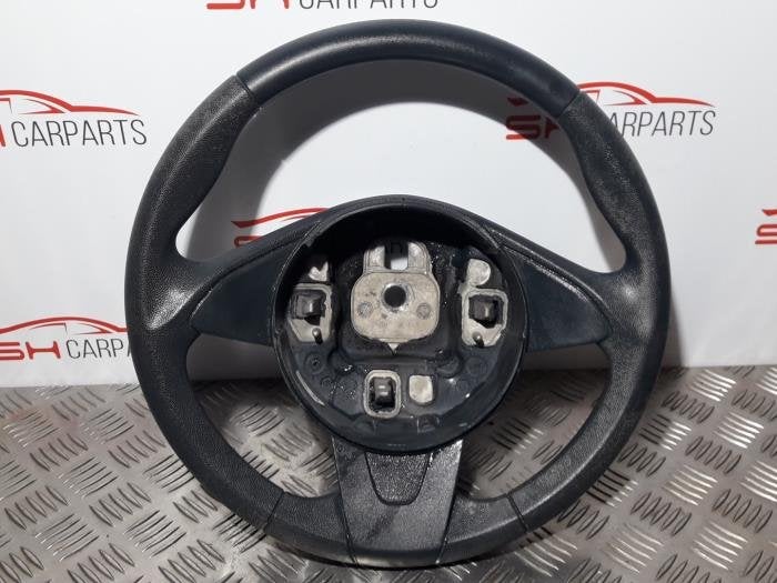 Volant d'un Ford KA, -, 3 mois de garantie, -, -