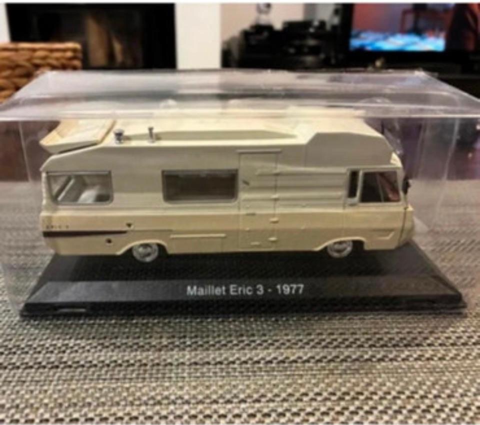 camping car maillet eric 3  1/43 hachette, Enlèvement, Neuf
