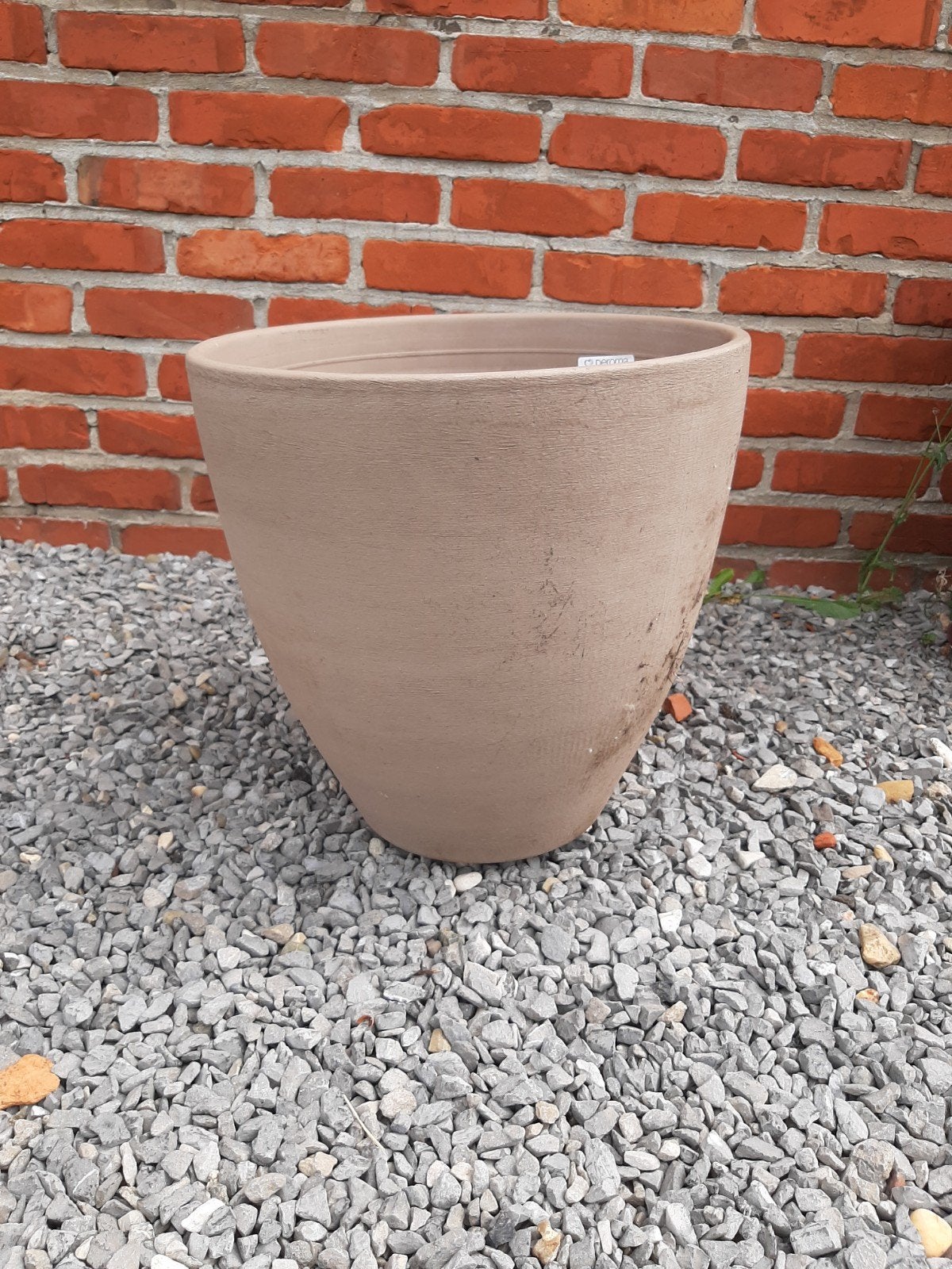 Lege pot, Ophalen, Steen