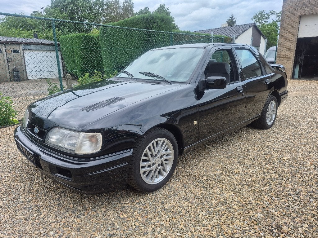 Ford sierra cosworth 2wd, 4 deurs, 4 cilinders, Zwart, Elektrische buitenspiegels