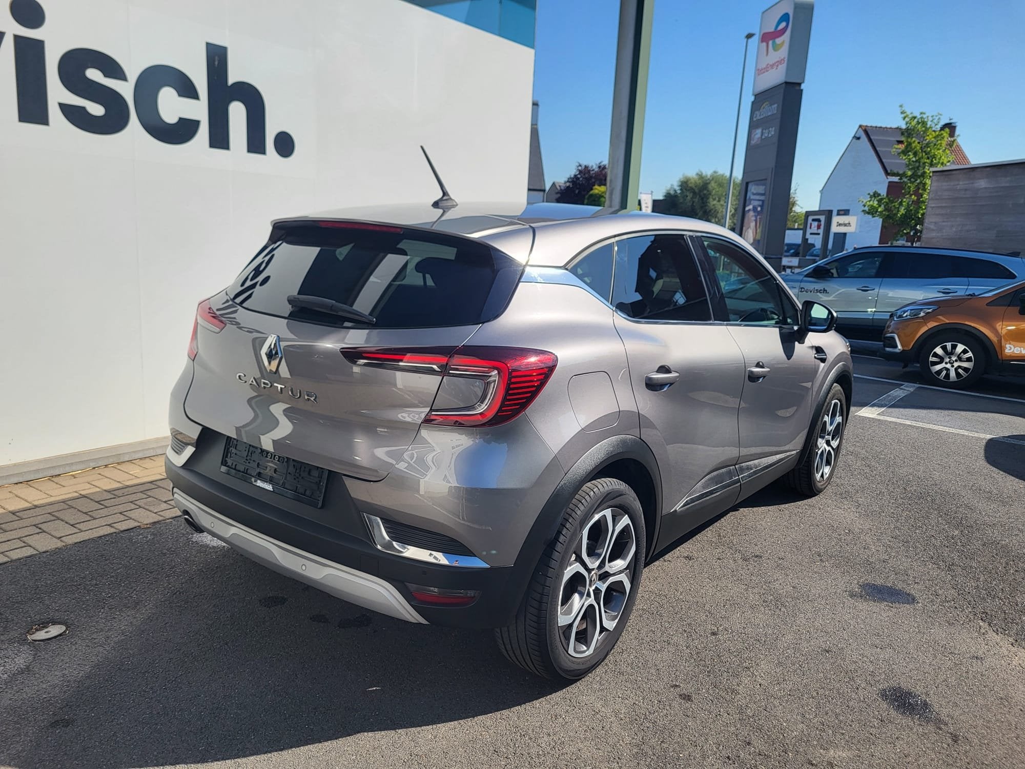 Renault Captur INTENS TCE100 (bj 2020), Auto's, Renault, 118 g/km, Gebruikt, Zwart, Leder en Stof