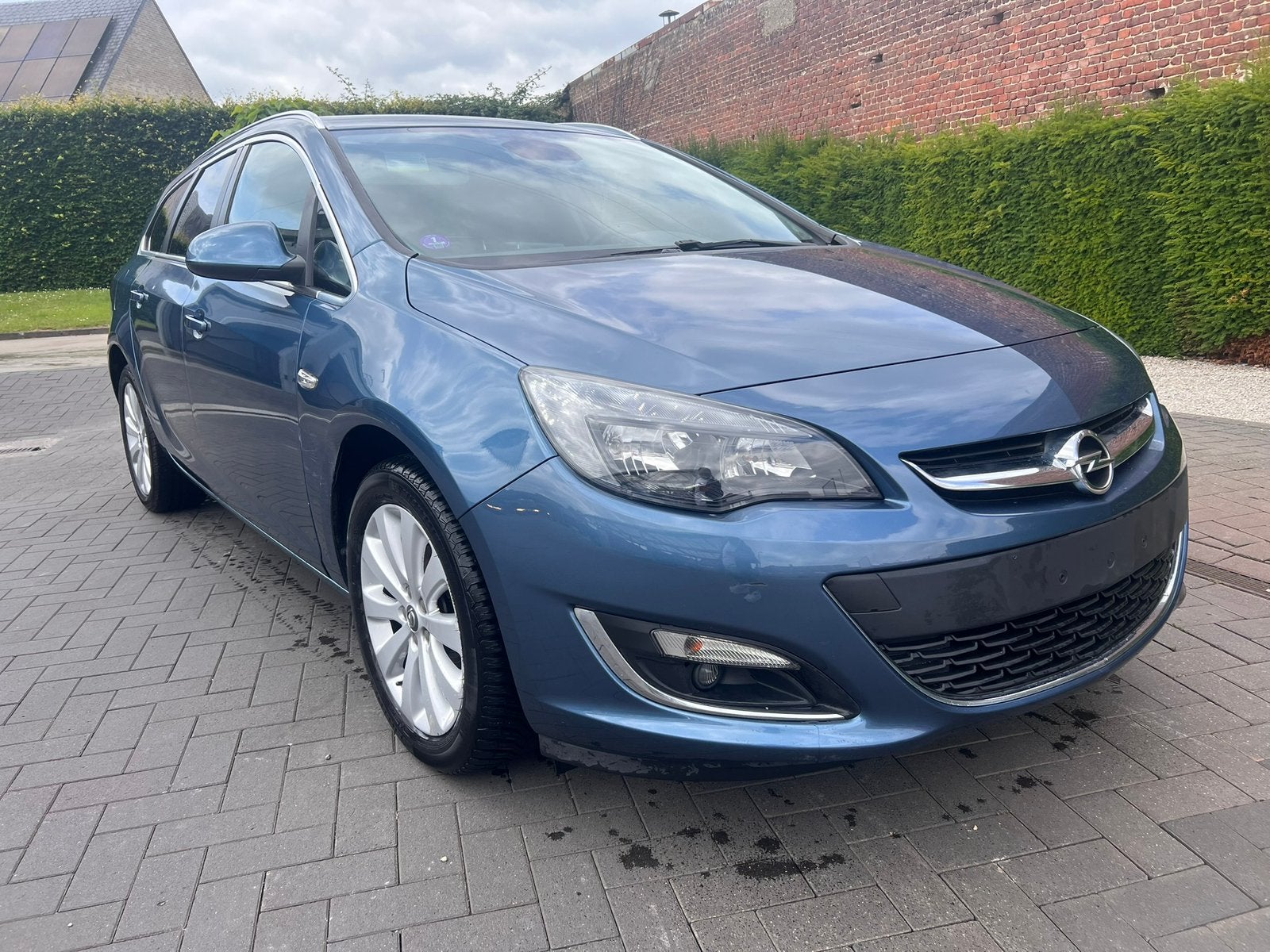 Opel Astra 2015 essence 87 000 km, Autos, Achat, Euro 6, Entreprise, Boîte manuelle