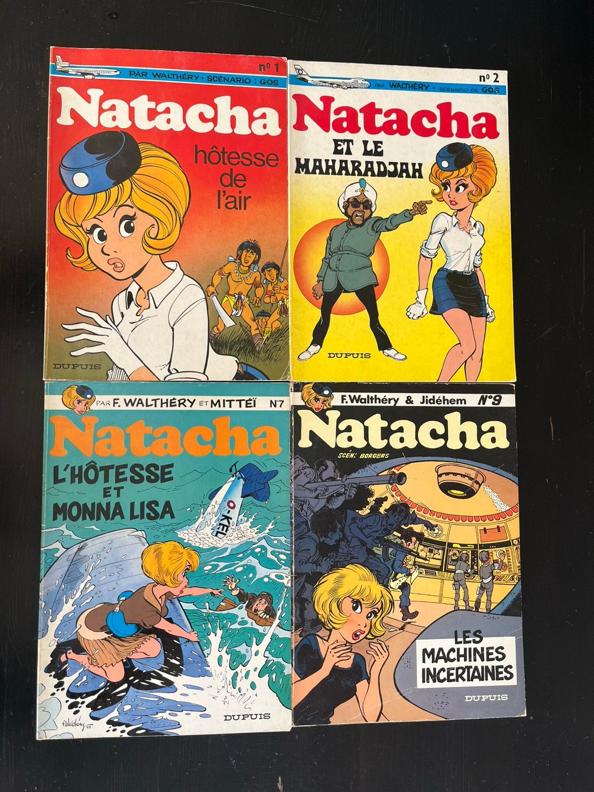Natacha édition original 9 et 7 - 1 et 2 2emes éditions, Meerdere stripboeken, Ophalen of Verzenden, Gelezen