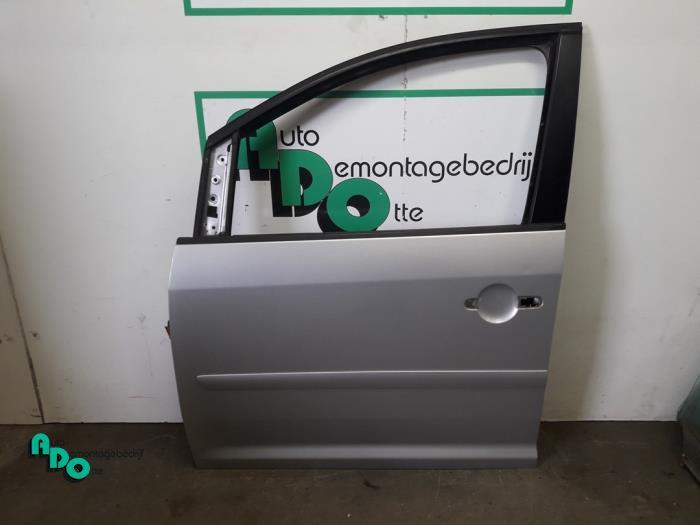 Portière 4portes avant gauche d'un Volkswagen Touran (Toura, Volkswagen, -, 3 mois de garantie, Utilisé