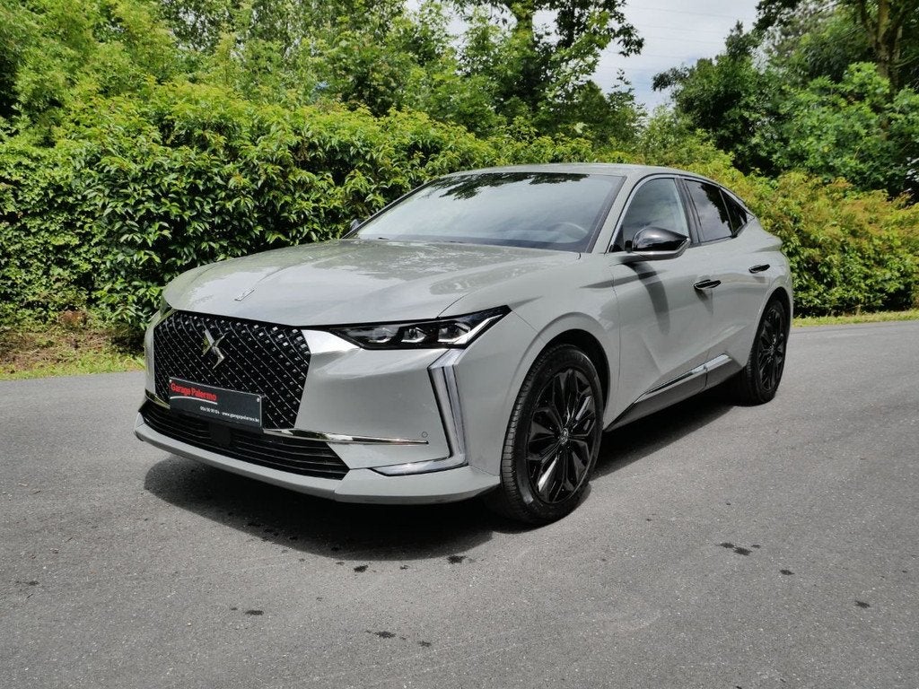 DS Automobiles DS 4 PLUG IN HYBRID 225 PK RIVOLI (bj 2023), Auto's, Euro 6, 4 cilinders, Leder, Bedrijf