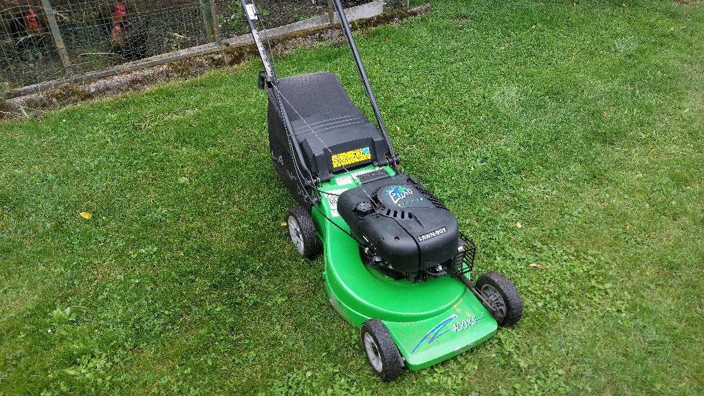 Grasmaaier Lawn boy in zeer goede staat Briggs&stratton, Tuin en Terras, Ophalen, Cirkelmaaier, Versnellingen, Zo goed als nieuw
