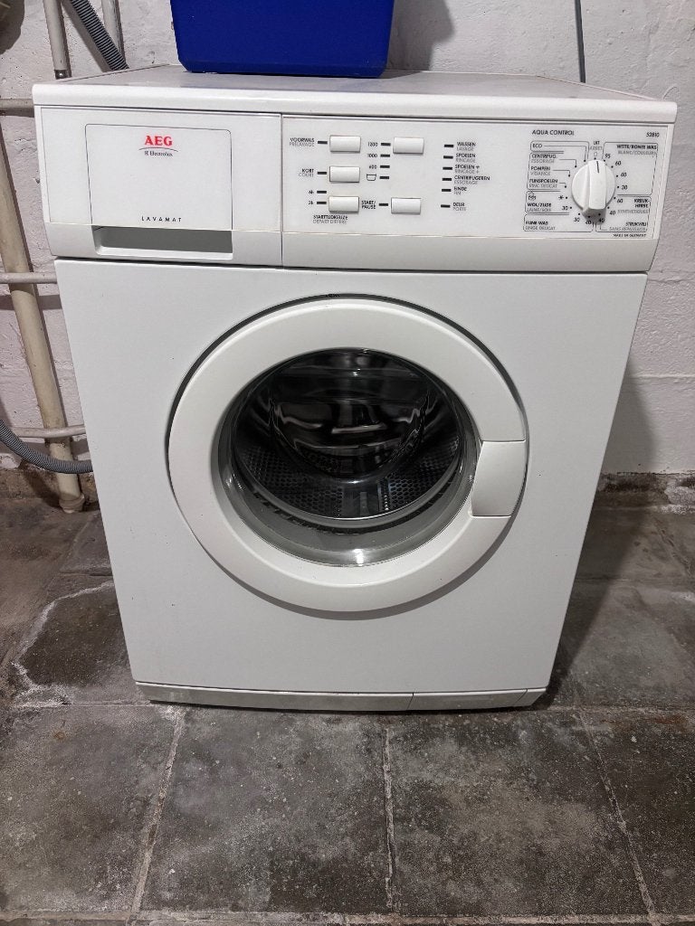 Wasmachine AEG Lavamat5 2810, Elektronische apparatuur, Ophalen, Minder dan 85 cm, 4 tot 6 kg, Handwasprogramma