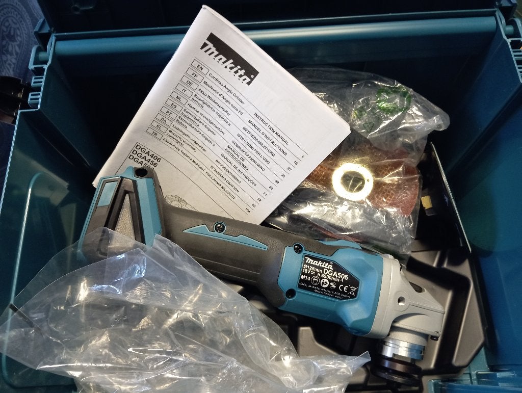 Makita DGA506 slijpmachine, Ophalen, Nieuw, Haakse handslijpmachine