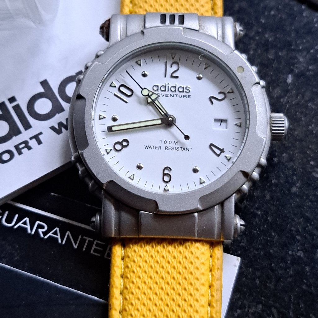 ADIDAS NIEUW, NOOIT GEDRAGEN, MET KOFFER EN DOCUMENTEN, Ophalen of Verzenden, Nieuw