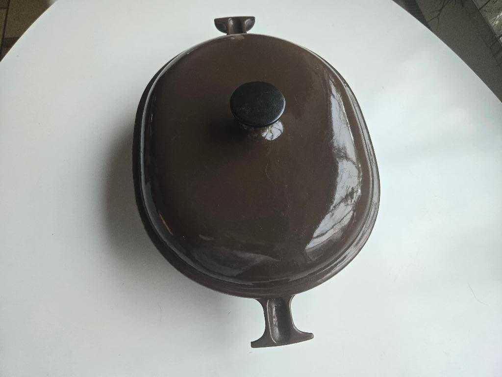 Le Creuset - La Mama 29 vintage kookpot (Enzo Mari), Enlèvement ou Envoi, Utilisé, Fonte, Casserole, Bidon ou Boîte