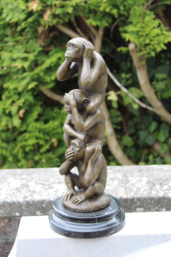 3 bronzen apen gesigneerd..., Ophalen of Verzenden, Brons
