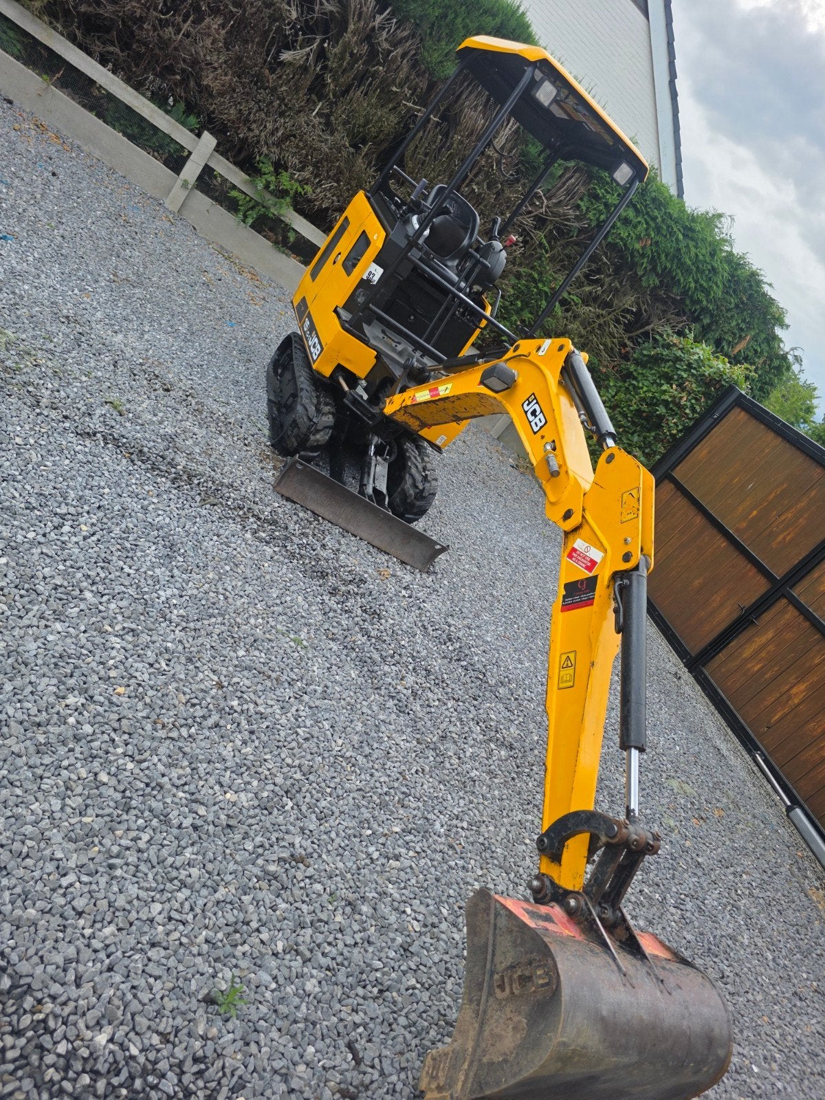 Jcb 15C-1 minigraver ! (2018) - 1300 u, Articles professionnels, Machines & Construction | Grues & Excavatrices, Excavatrice, Enlèvement