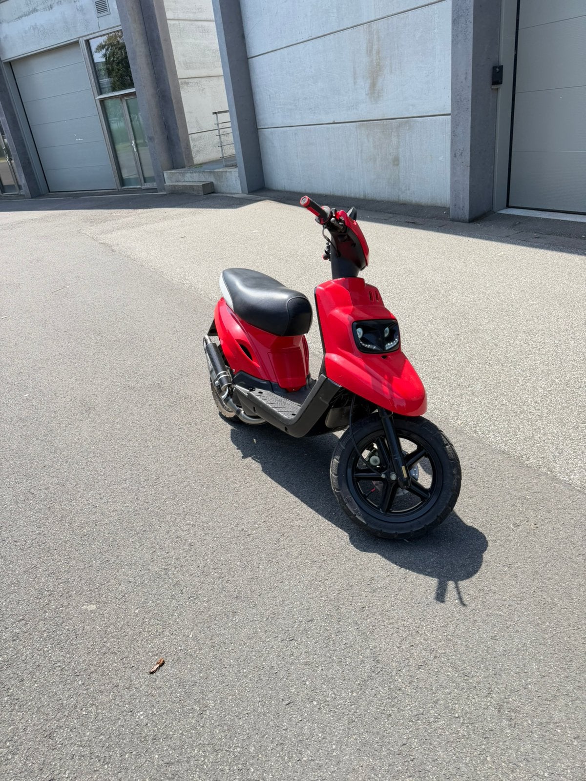 Mbk booster 50 cc, Fietsen en Brommers, Scooters | Overige merken, Zo goed als nieuw, Klasse B (45 km/u), Benzine, Ophalen